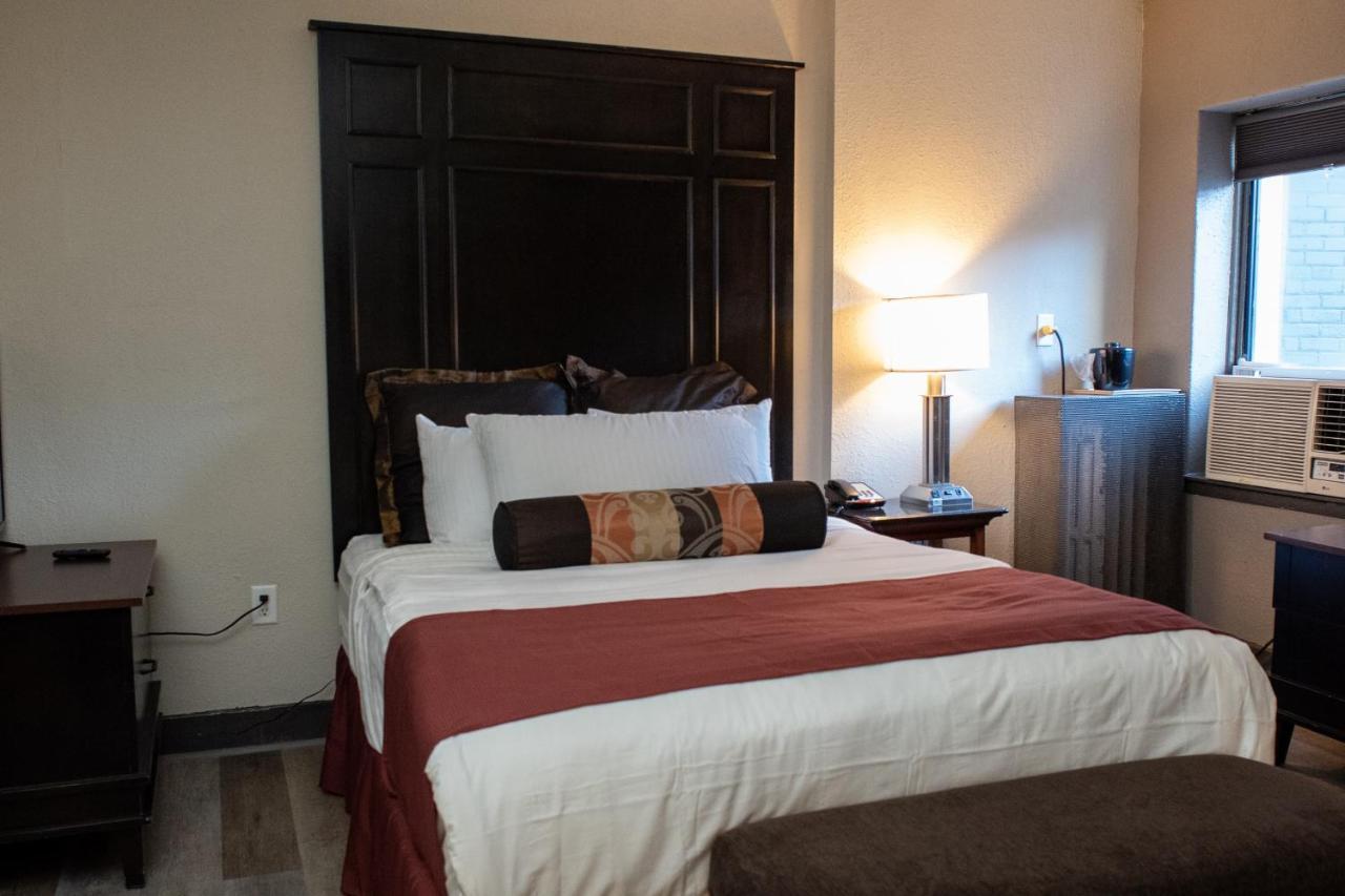 Hotel Chataura 迪尔伯恩 外观 照片